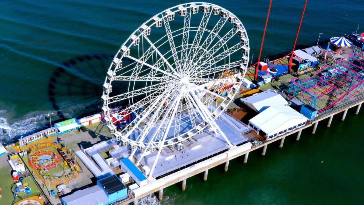 Boardwalk 2br 3ba Cozysuites At Showboat Apartment